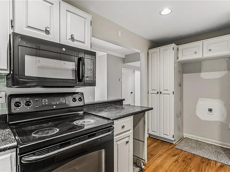 520 S Chaparral St #501 — Photo 13