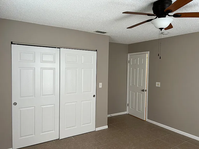 1836A Poinsettia Ave — Photo 11
