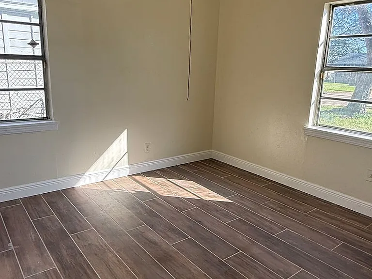 2786 Marquette St — Photo 4