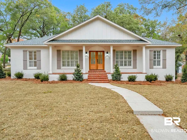 4924 Brooke Ct, Mobile, AL 36618