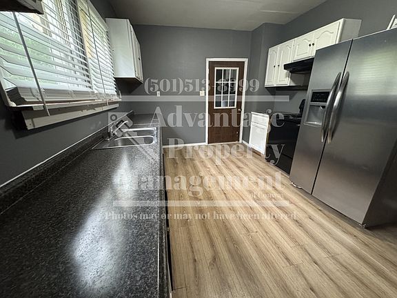 4th image of 1524 N Orange St