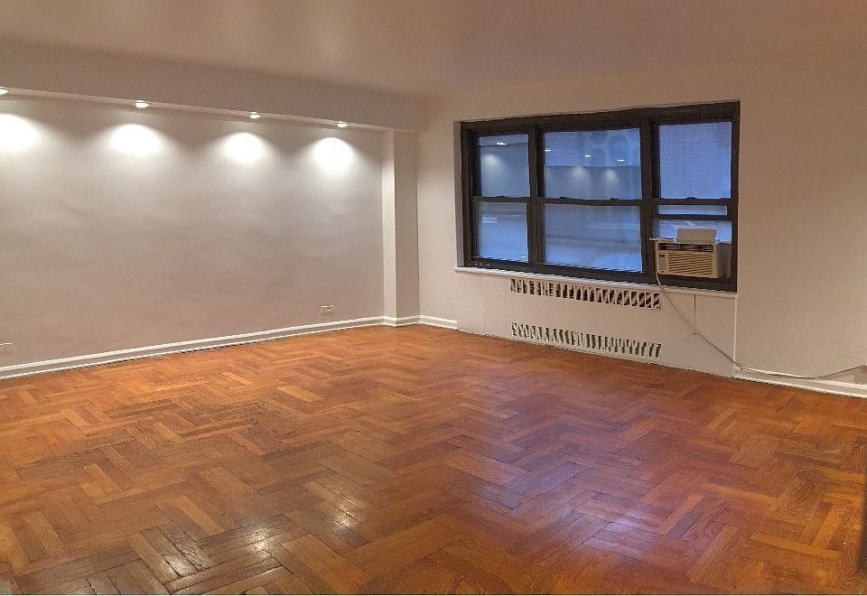1st image of 135 E 54th St APT 3F
