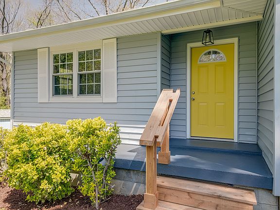 3rd image of 1057 Northfork Dr