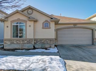 6702 Chiswick Ct, West Jordan, UT 84084