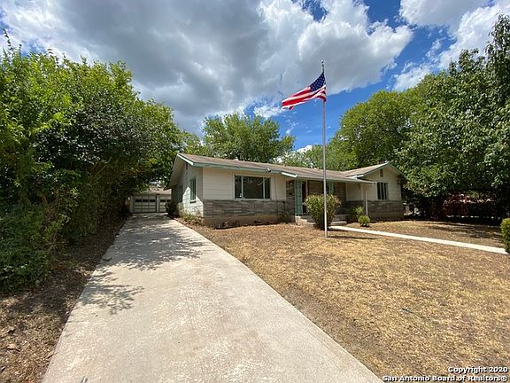 2nd image of 443 Concord Pl