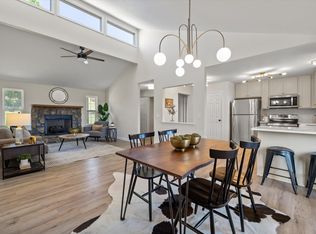 7916 Holly Hills Dr, Chattanooga, TN 37421
