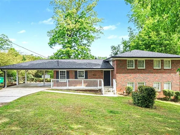 4264 Oakwoods Ct, Stone Mountain, GA 30083