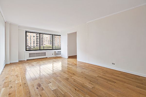 1st image of 382 Central Park W APT 7A