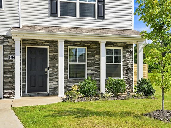 2nd image of 120 Westwood Cir
