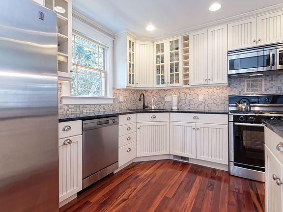 Another Kitchen view