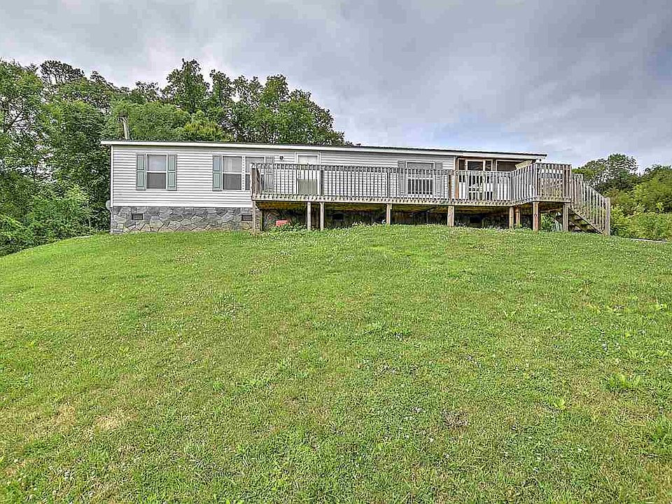1st image of 2530 Smith Town Rd