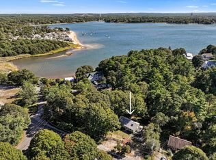 901 Head Of The Bay Rd, Bourne, MA 02532