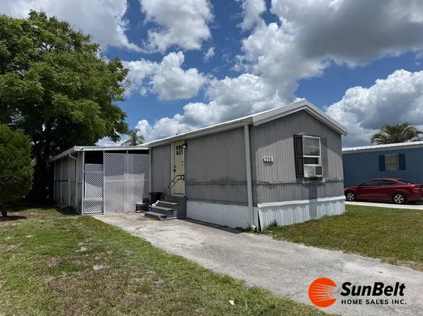 233 Coachman Ct, Sanford, FL 32773