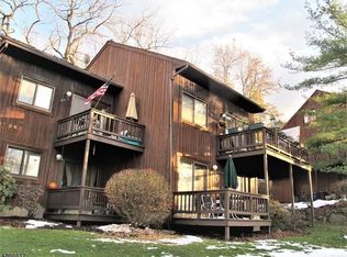 14 Stonehill Dr UNIT 7, Vernon, NJ 07462