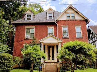 5910 Howe St #3, Pittsburgh, PA 15232