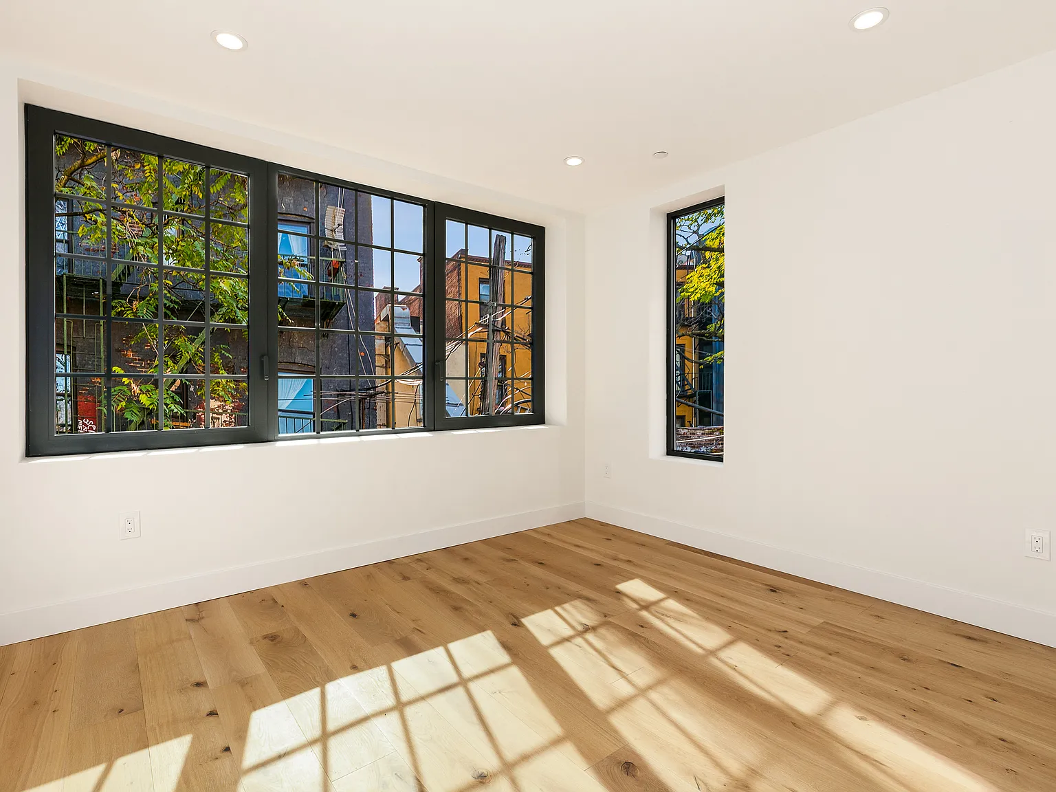 206 Powers Street — Photo 4