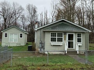 7732 Gatewood Rd, Fayetteville, WV 25840