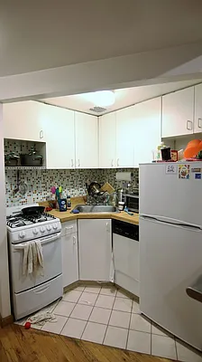 Rented by JK Dansar Corp | media 29