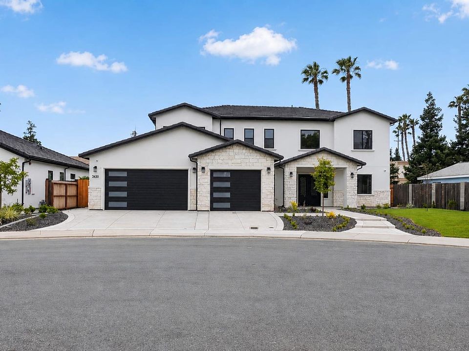 1st image of 2430 Interlaken Ct