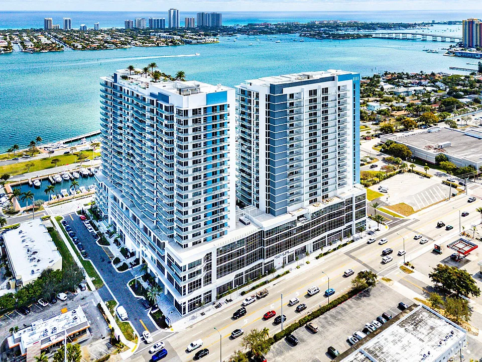 220 Lake Shore Dr #1209