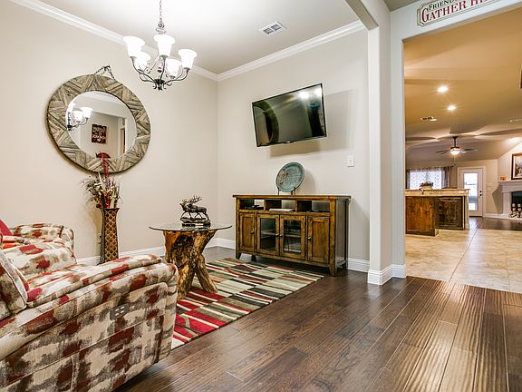 4th image of 3206 Blue Haven Way