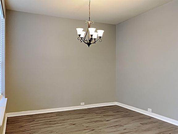 4th image of 4240 Winding Brook Dr