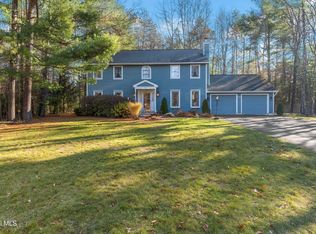 13 Mohawk Trl, Queensbury, NY 12804