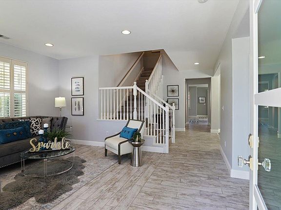 2nd image of 1463 Augusta Pointe Dr