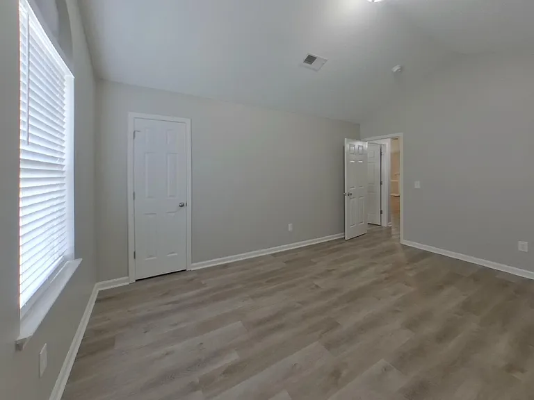 89 Smokewood Dr — Photo 9