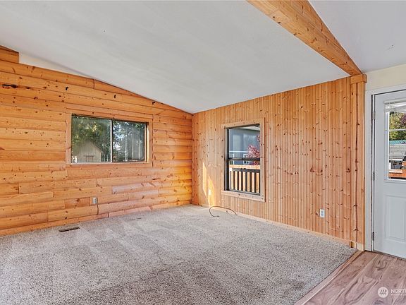 3rd image of 19002 94th Drive NW
