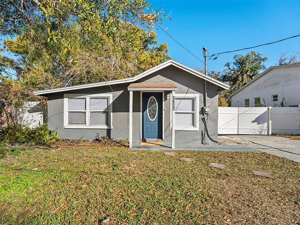 3622 E Mohawk Ave