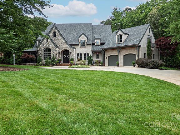 2nd image of 5523 Meadow Haven Ln