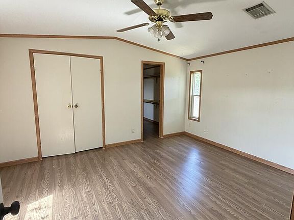 5th image of 1517 Oak Ln