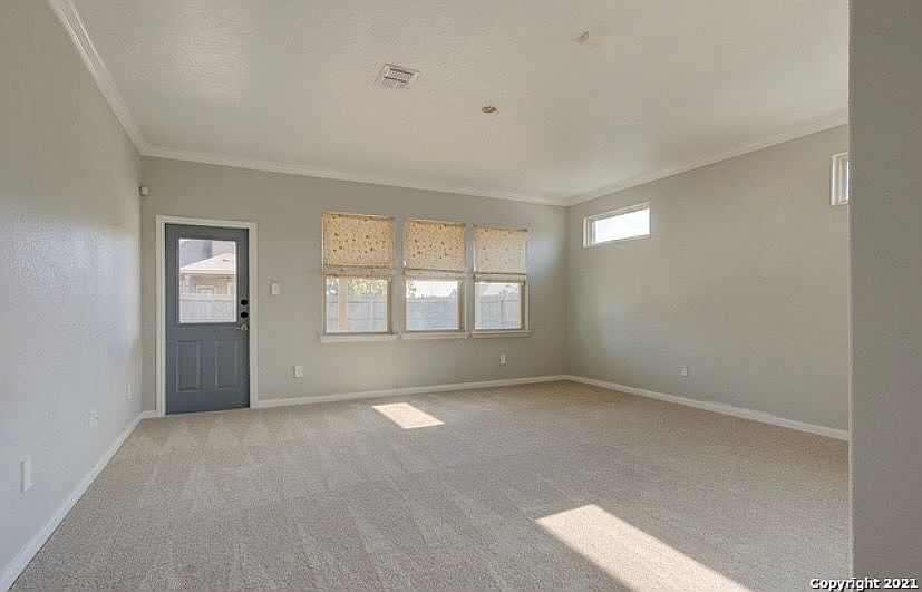 1st image of 8402 Meadow Plns