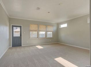 8402 Meadow Plns, San Antonio, TX 78254