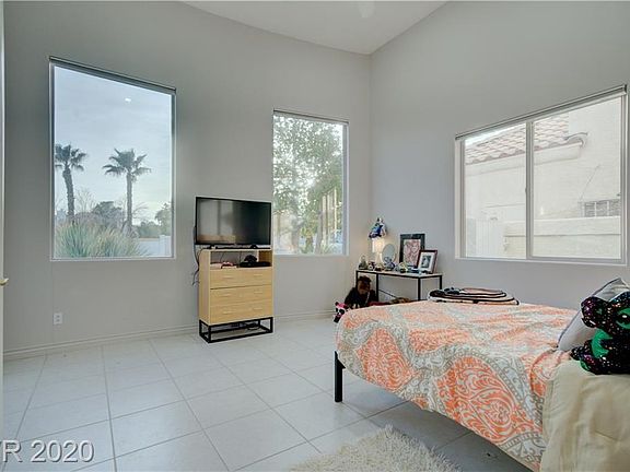 5th image of 5232 Great Horizon Dr