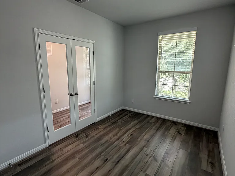 4917 Drovers Path St — Photo 4