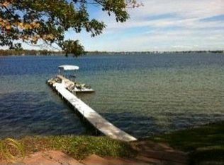 4716 Dow Ridge Rd, Orchard Lake, MI 48324