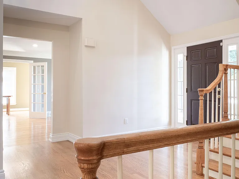 1688 Northlawn Blvd — Photo 20