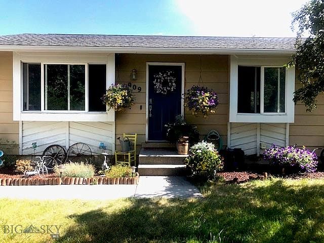 1st image of 909 Silverbow Ave