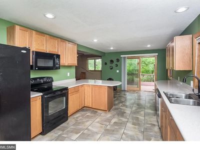 908 10th St, Hudson, WI, 54016