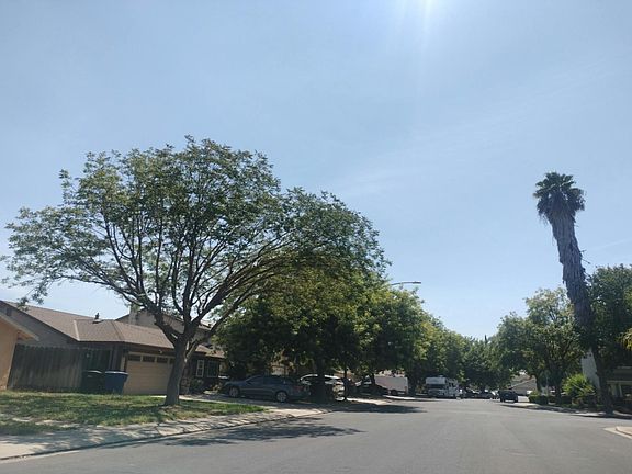 5th image of 3909 Hennings Dr