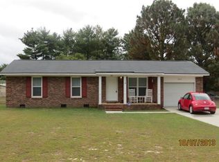 3647 Colonial Cv, Hope Mills, NC 28348