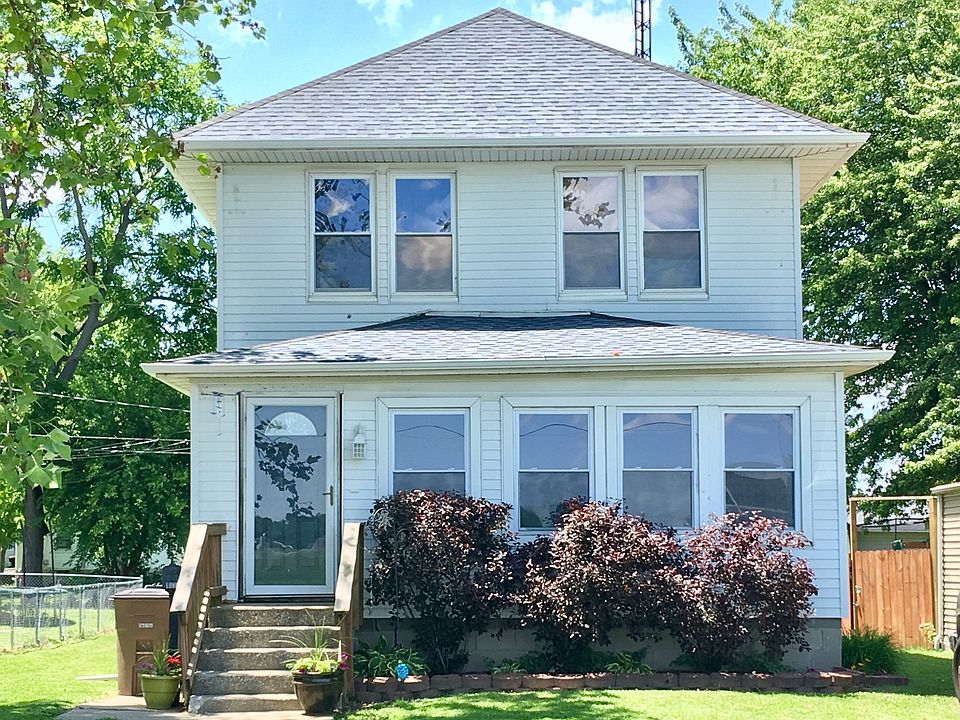 1st image of 1034 University St