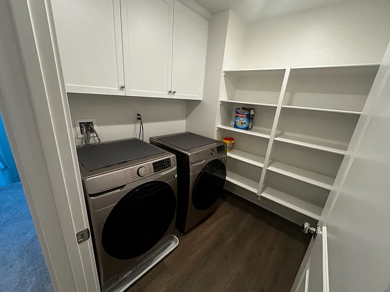 2206 Yuzu St — Photo 5