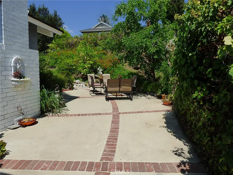 5650 Lake Lindero Dr — Photo 28