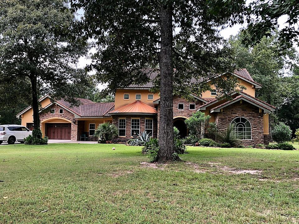 1st image of 23967 Mossy Oaks Dr