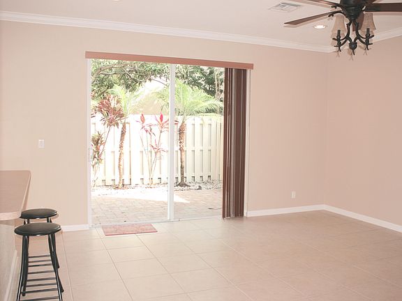 5th image of 4109 Winnipeg Way
