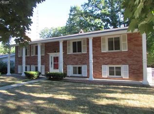 4417 Greenbrook Ln, Flint, MI 48507