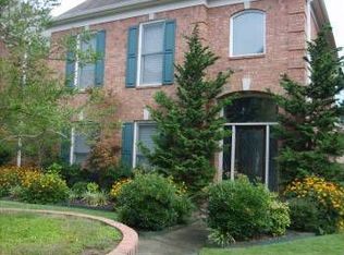 1032 S Murray Hill Ln, Memphis, TN 38120